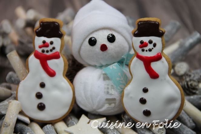 Shaker à Biscuits Shaker Hearth – Bonhomme De Neige – Presse Avec Poignée Et Livret Recettes