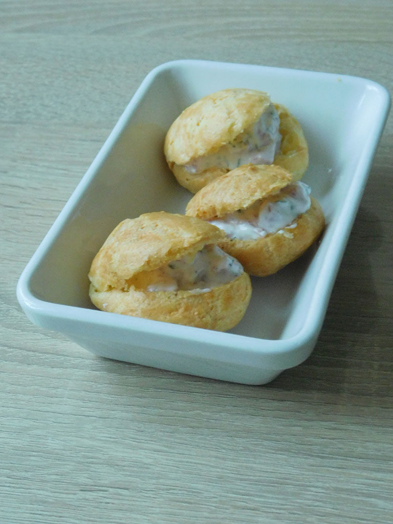 Gougeres Au Yaourt A La Grecque Et Bacon Recette Par Cooking Cakes
