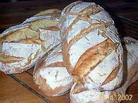 Façonner la pâte à pain-image