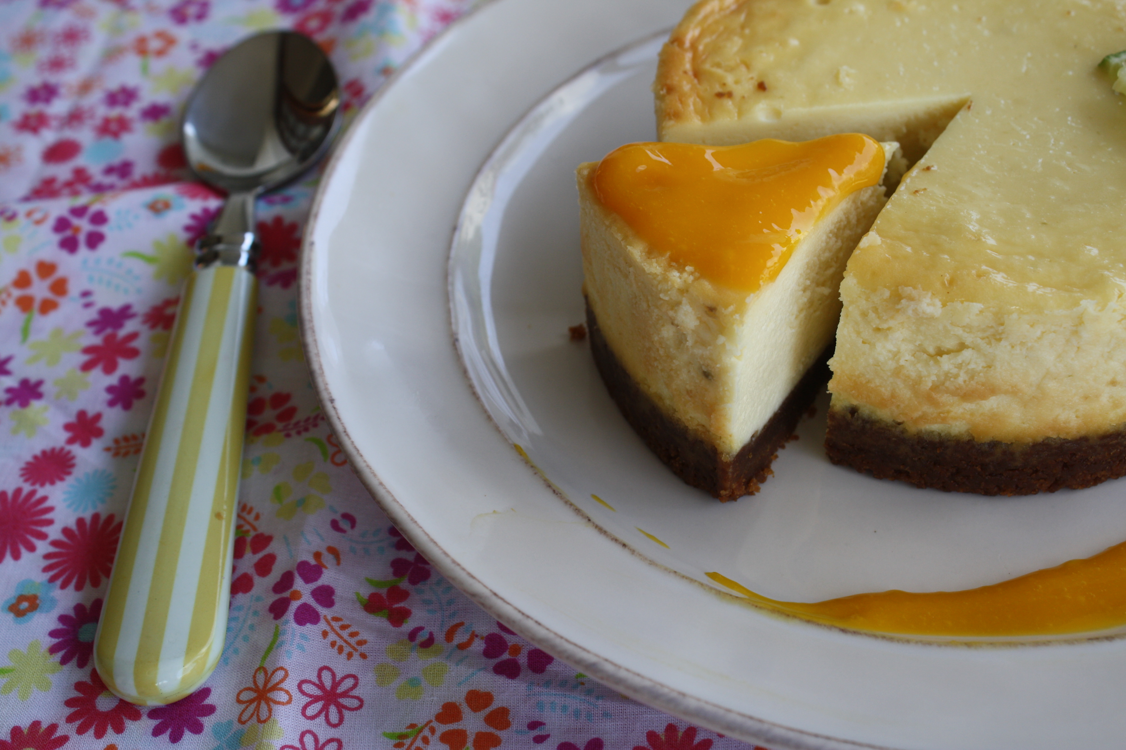 Cheesecake Au Citron Vert Et Coulis De Mangue Recette Par Emilie