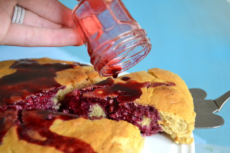 Gateau Aerien Au Fromage Citron Et Coulis De Fruits Rouges Recette Par Recettes De Juliette