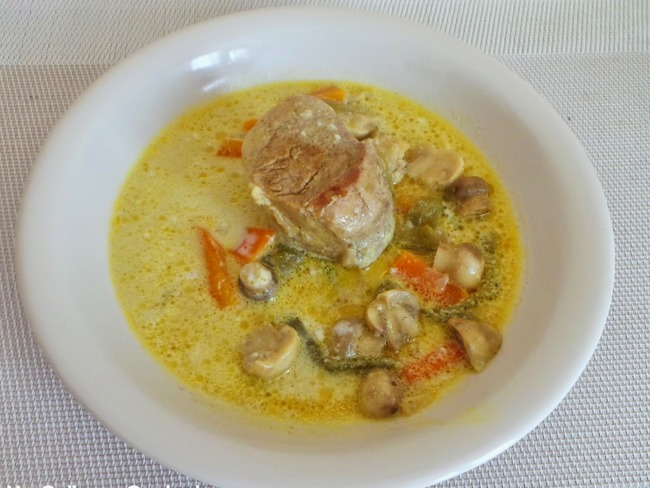 Filet mignon de porc au curry et lait de coco - Recette par My Culinary