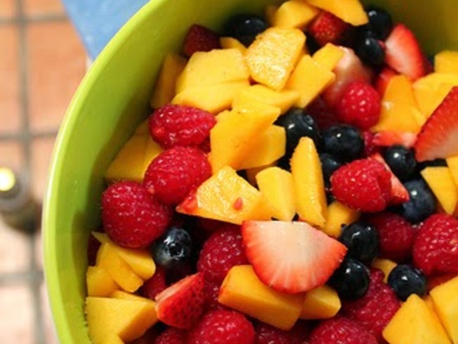 Salade De Fruits De Saison Fraiche Et Parfumee Recette Par