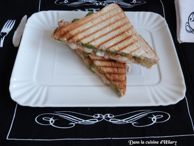 Croque Monsieur Au Saumon Fume Et Avocat Recette Par Dans La