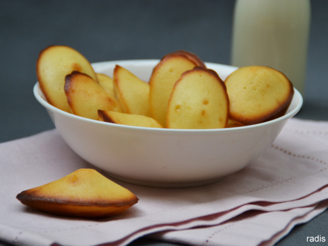 Madeleines Au Citron De Cyril Lignac Recette Par Radisrose