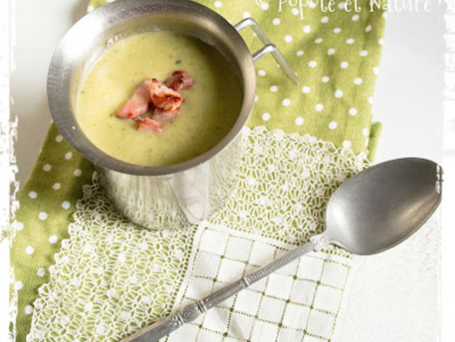 Soupe Au Chou Vert Avec Des Lardons Recette Par Popote Et Nature