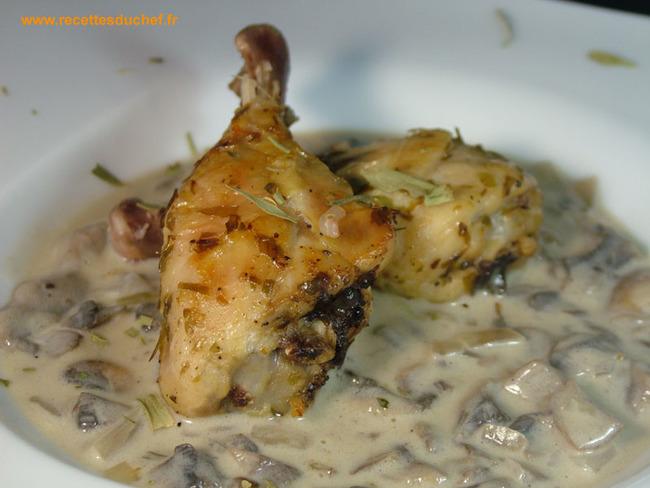 Cuisses De Poulet Roti Sauce Champignons A La Charentaise