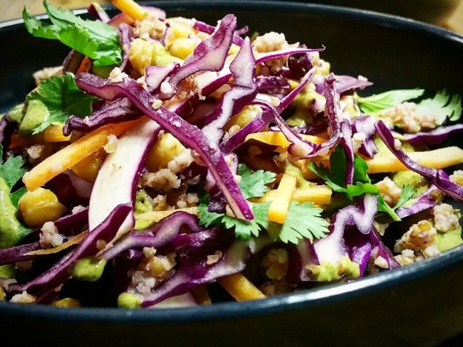Chou Rouge Et Pois Chiches En Salade Sauce Aux Graines De Potiron