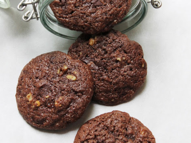 Cookies Tout Chocolat Aux Noix Recette Par Diana