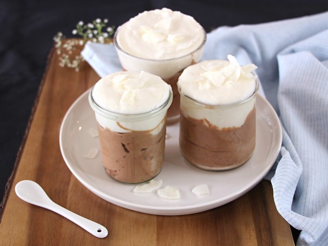 Duo de mousses chocolat et noix de coco - Recette par The Happy Cooking