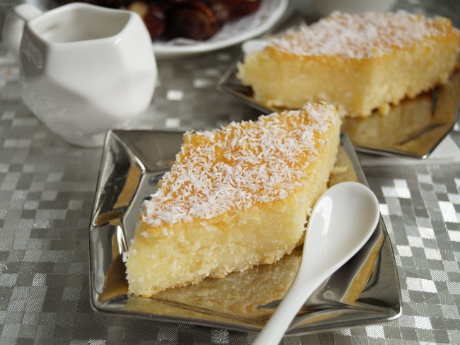 Bassbousa Gateau Semoule Et Noix De Coco Egyptien Recette Par