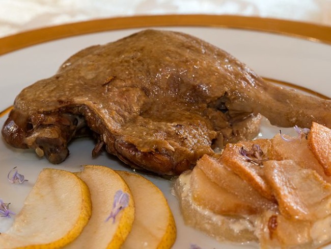 Cuisses De Canard Confites Gratin De Poires Recette Par Jackie