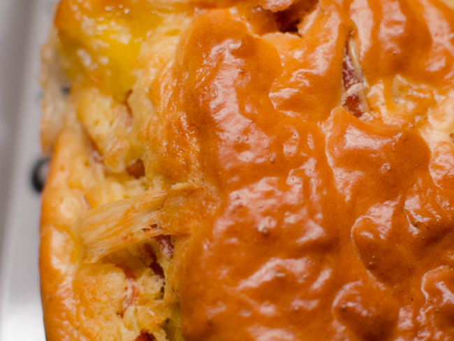 Cake Au Reblochon Et Au Jambon Recette Par Piratage Culinaire