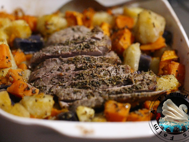 Roti De Bœuf Sur Lit De Patates Multicolores Recette Par A