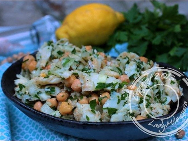 Salade de morue et pois chiches à la portugaise - Recette par Happy