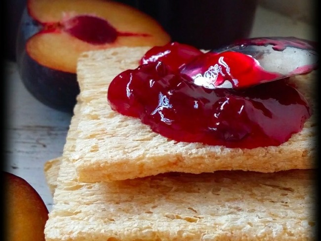 Que Faire Avec Des Petites Prunes Rouges Confiture de prunes rouge - Recette par Une Petite Faim
