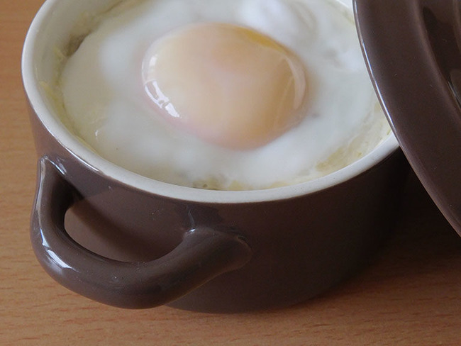 Oeuf cocotte bain marie casserole - erti56afar