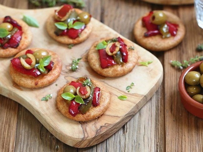 Mini Pizzas Aux Poivrons Et Olives Bio Recette Par So Tramier