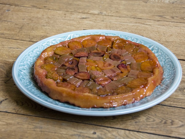 Tatin De Prunes Et De Rhubarbe Recette Par Lutsubo