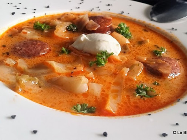 Soupe Au Chou Blanc Et A La Saucisse Fumee Recette Par Catalina