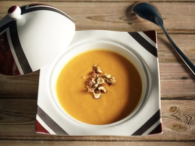 Veloute Butternut Carottes Aux Eclats De Noisette Recette Par
