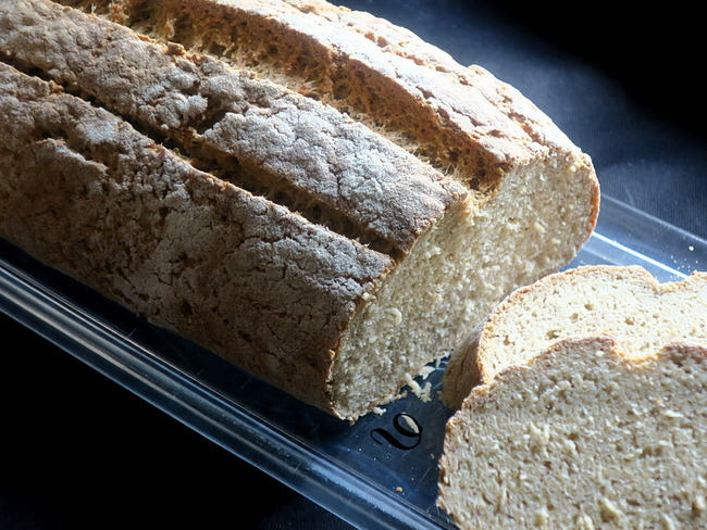 Pain sans gluten aux flocons d'avoine - Recette par Du pain sur la