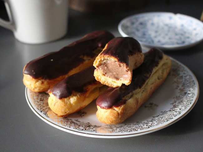 Les Eclairs Au Chocolat Maison Recette Par Cinnamon And Cake