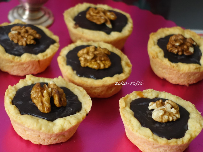 Mini Tartelettes Chocolat Et Caramel Beurre Sale Recette Par Zika