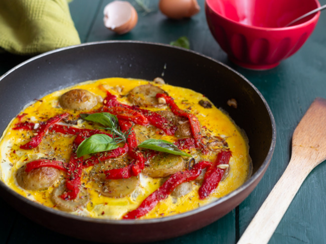 Omelette Facile Aux Pommes De Terre Et Poivrons Confits Recette