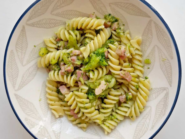 Pates Aux Brocolis Et Pancetta Au Grana Padano Recette Par L