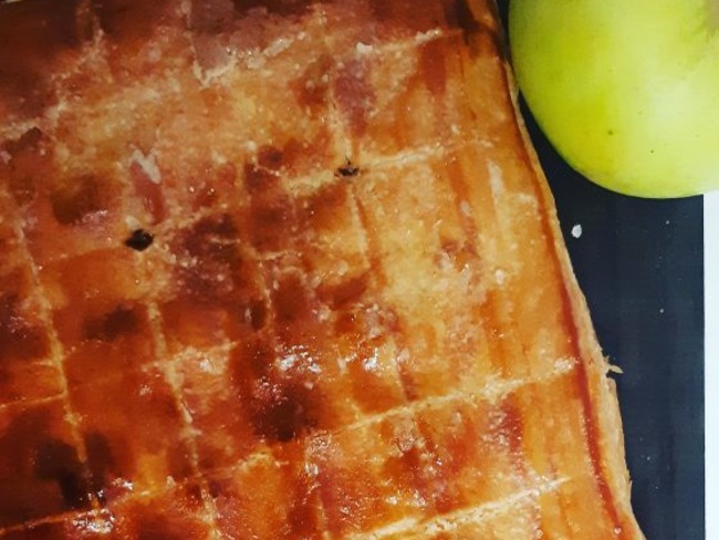 Croustade Ariegeoise Aux Pommes Caramelisees Recette Par Sucre