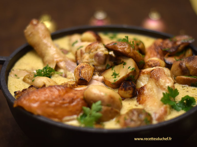 Chapon aux cèpes sauce au champagne pour le réveillon de noël - Recette