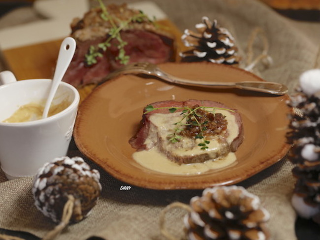 Filet de boeuf aux oignons sauce au foie gras - Recette par épicétout