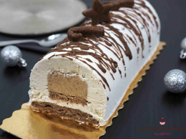 Bûche de noël Vanille Pécan Caramel - Recette par delf745