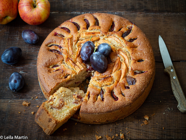 Gâteau alsacien aux quetsches, aux pommes et à la cannelle - Recette
