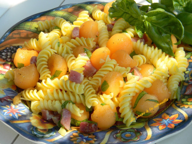 Salade De Pates Au Melon Jambon De Parme Et Basilic Recette Par