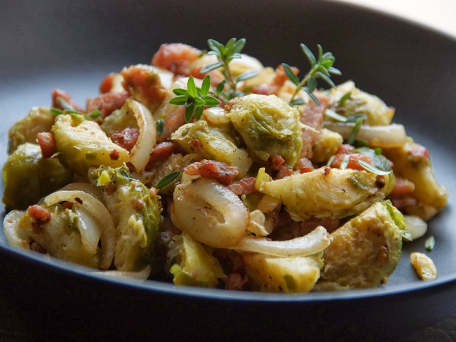 Fricassee De Bruxelles Aux Lardons Recette Par Spicy