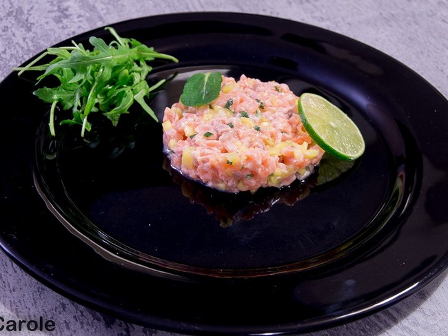 Tartare De Saumon A La Mangue Et Au Citron Vert Recette Par