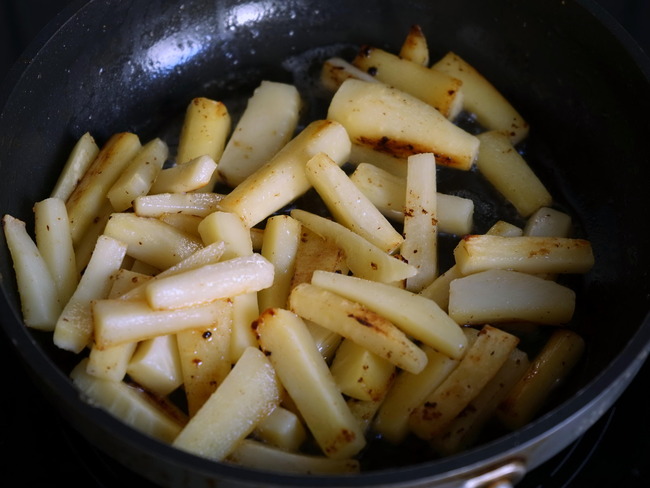 Le Panais Cuit Dans Un Blanc Et Saute Au Beurre Recette Par Chef