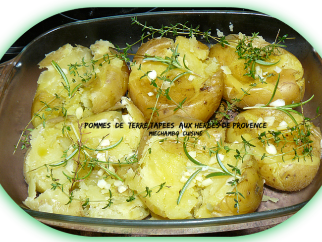 Pommes De Terre Tapees A L Huile D Olive Et Aux Herbes De Provence