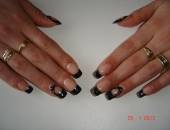 Modele unghii french negru