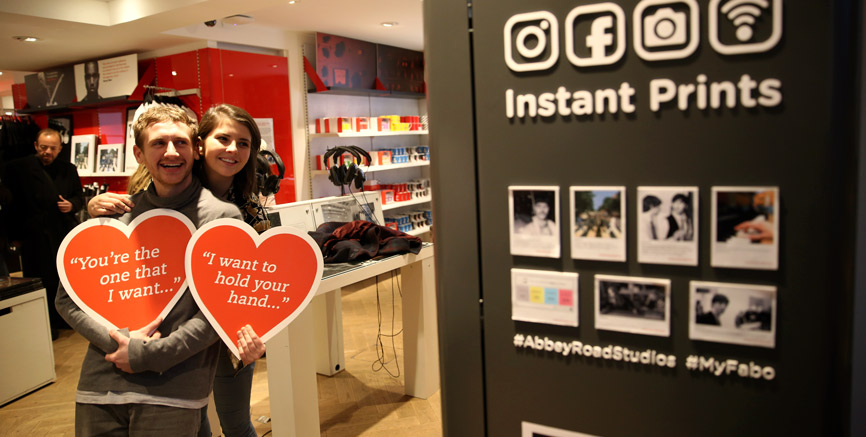 Come And Take A Valentine's Selfie Come And Take A Valentine's Selfie