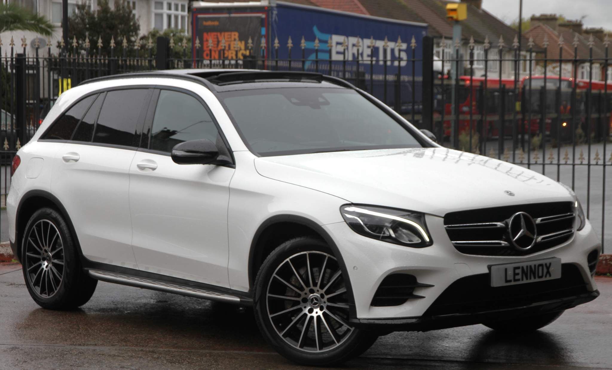 Mercedes-Benz GLC Class GLC 250 4MATIC AMG NIGHT EDITION 5-Door 2019