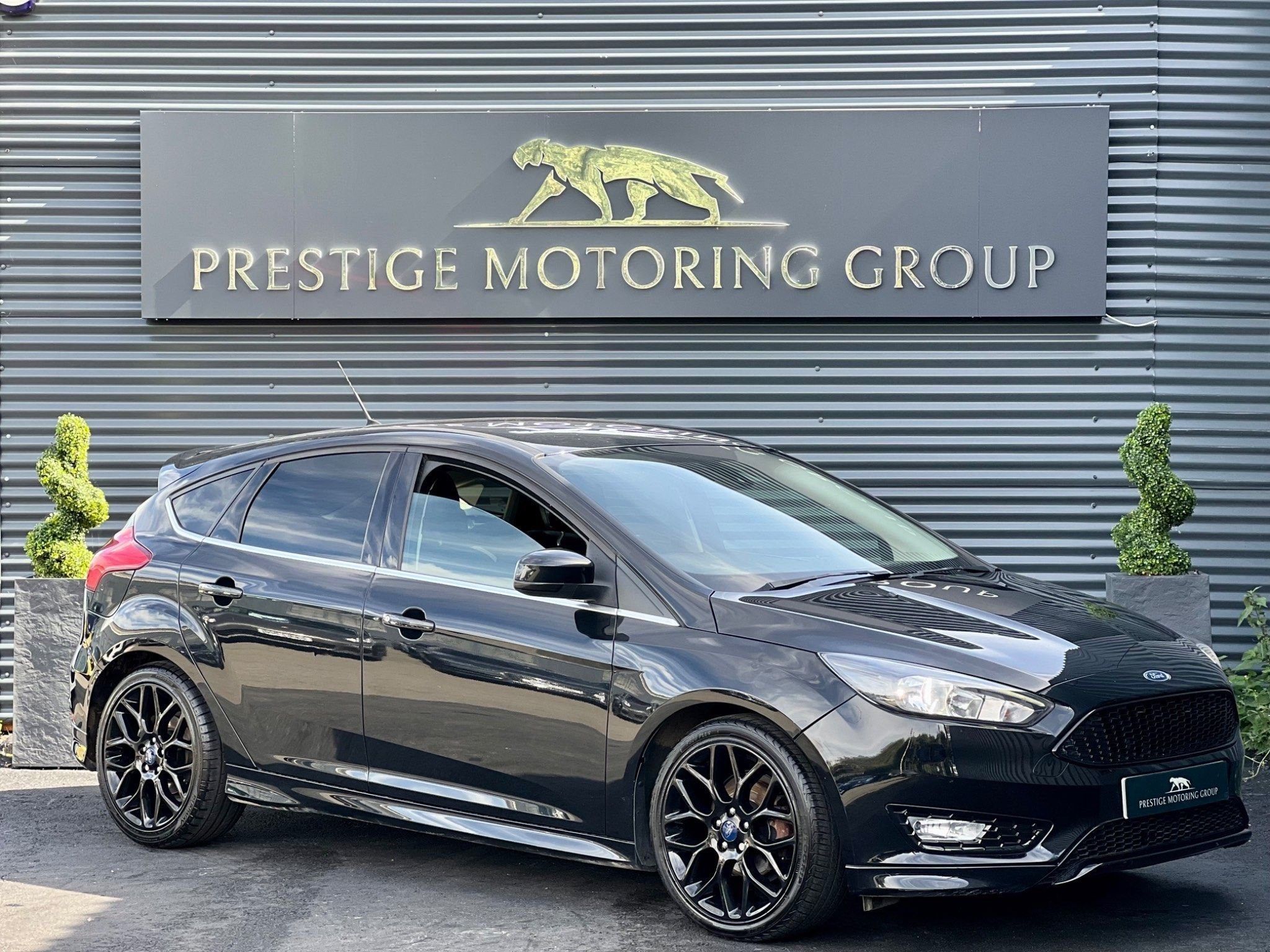 Ford Focus ZETEC S TDCI 5-Door 2015