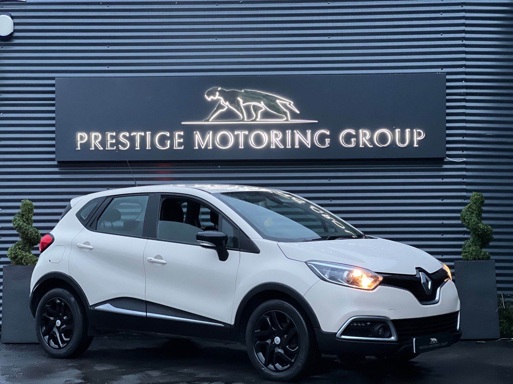 Renault Captur DYNAMIQUE NAV TCE 5-Door 2016