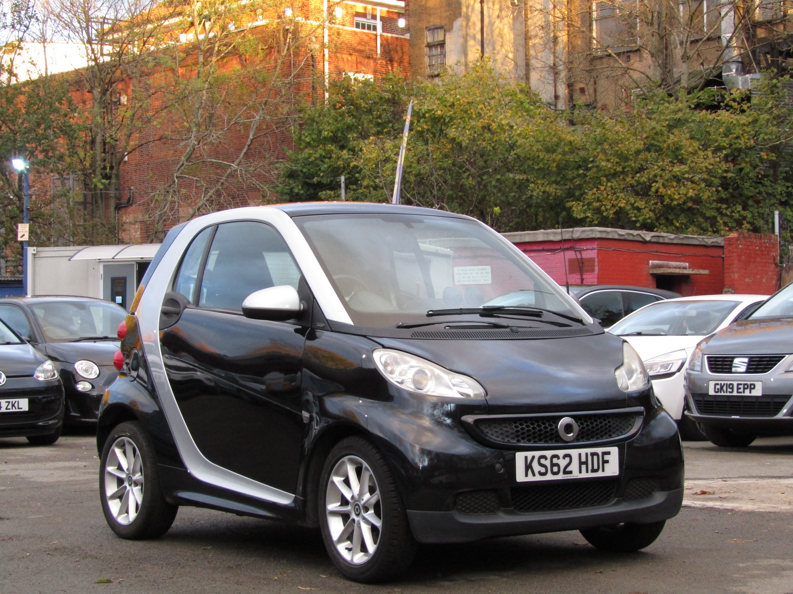 Smart ForTwo Coupe PASSION MHD 2-Door 2013