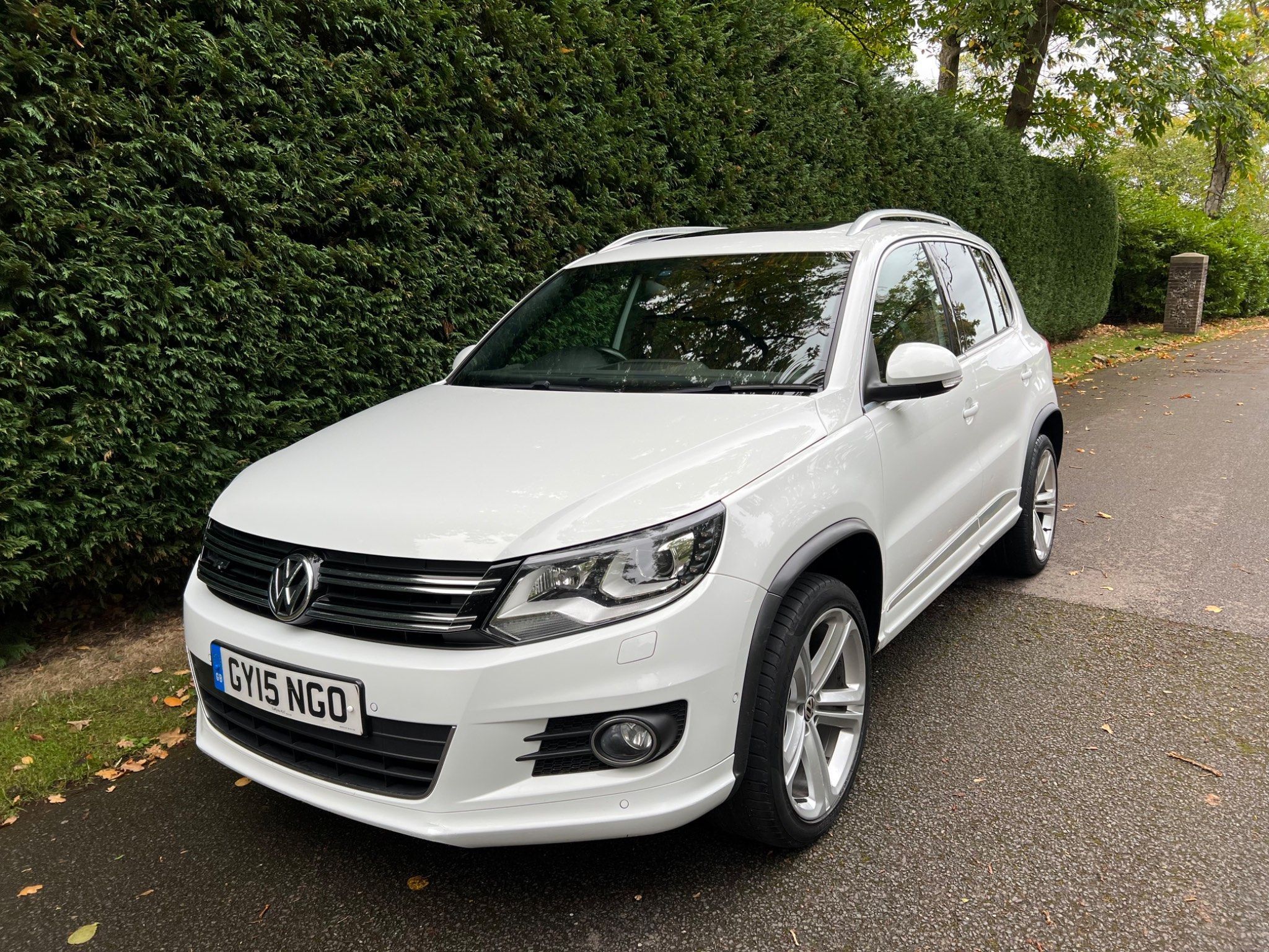 Volkswagen Tiguan R LINE TDI BLUEMOTION TECH 4MOTION DSG 5-Door 2015