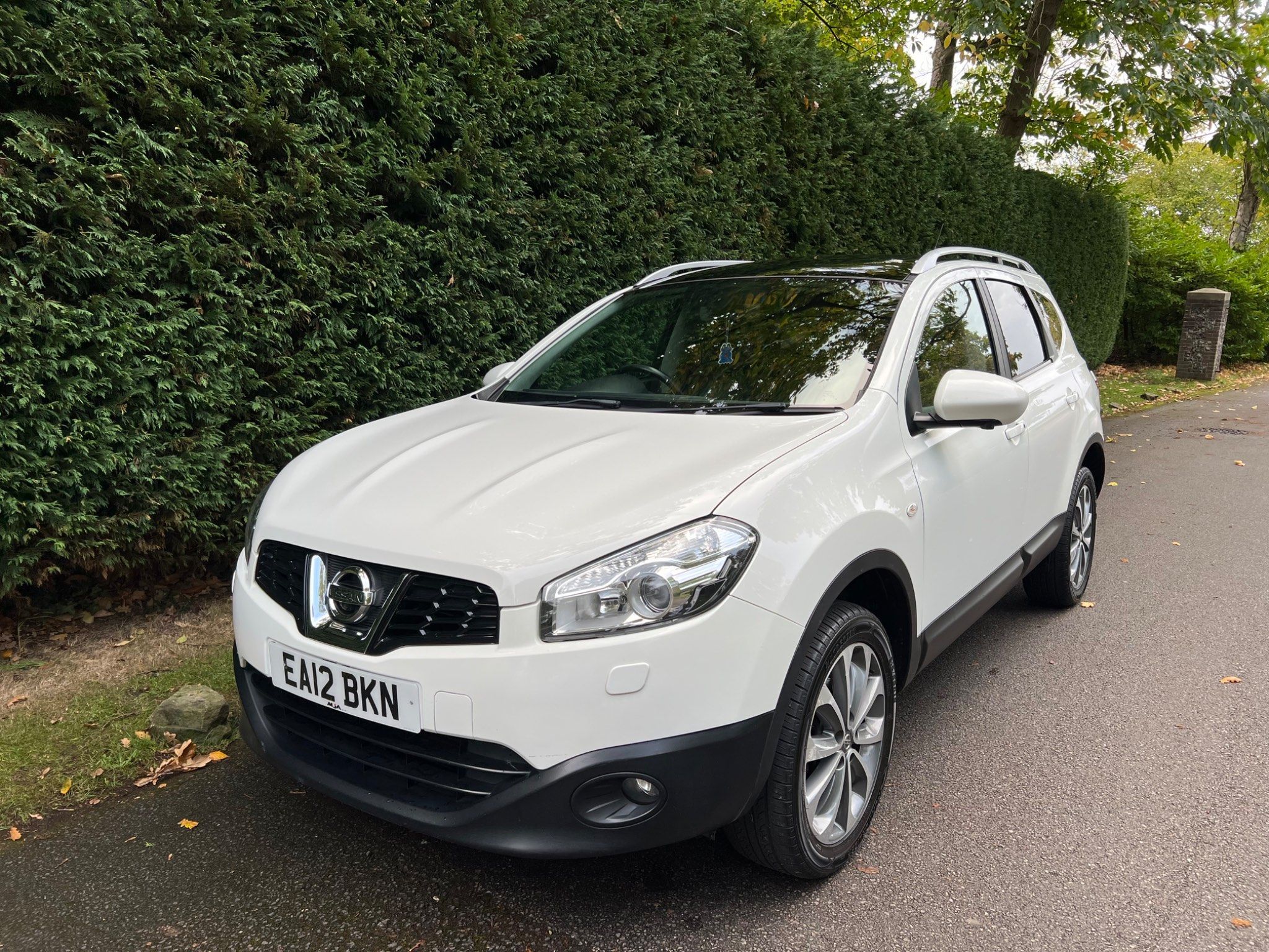 Nissan Qashqai TEKNA PLUS 2 DCI 5-Door 2012