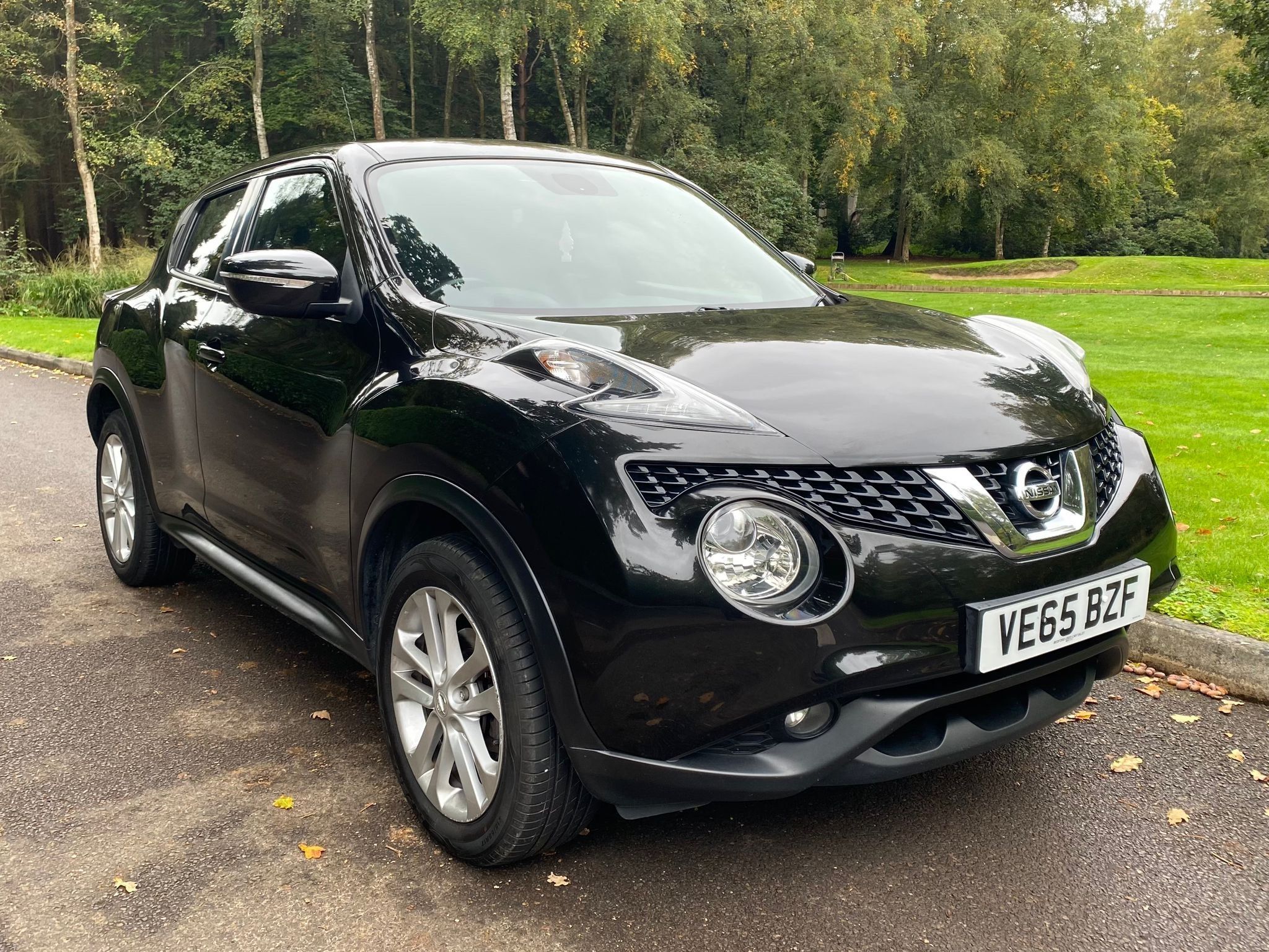 Nissan Juke N-CONNECTA DIG-T 5-Door 2015