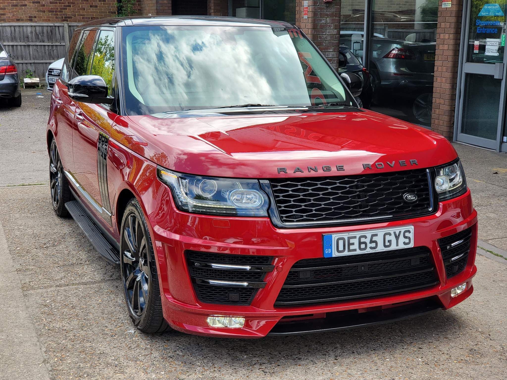 Land Rover Range Rover SDV8 AUTOBIOGRAPHY 5-Door 2015